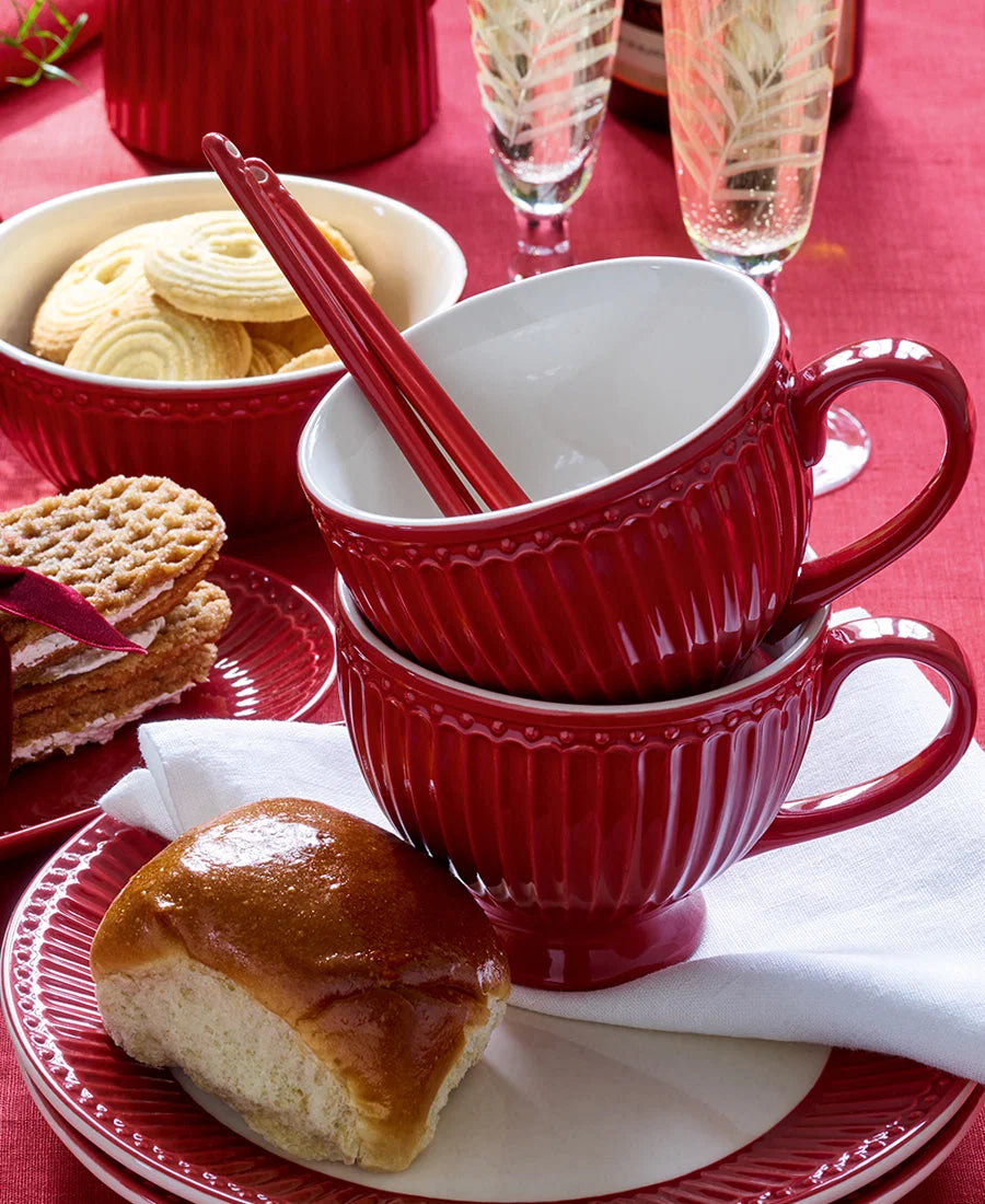 Teacup Alice claret red