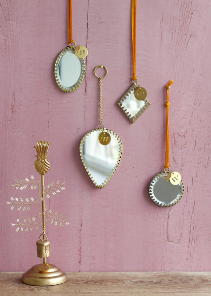Oval mirror ornament
